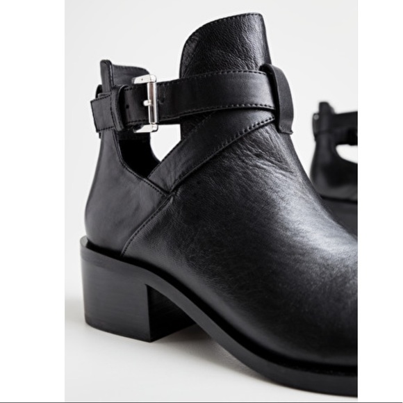 & Other Stories Cut Out Leather Ankle Boots - Picture 2 of 8